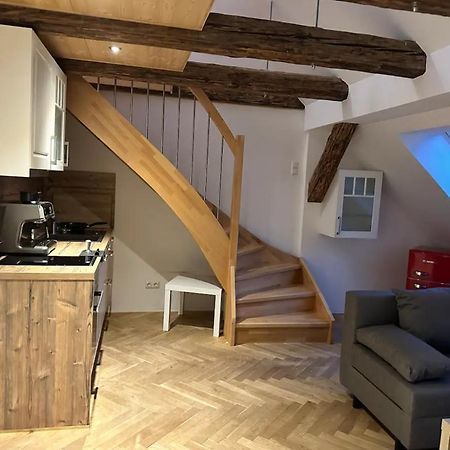 Exklusive Maisonetten Wohnung Mit Gartenzugang Аугсбург Экстерьер фото