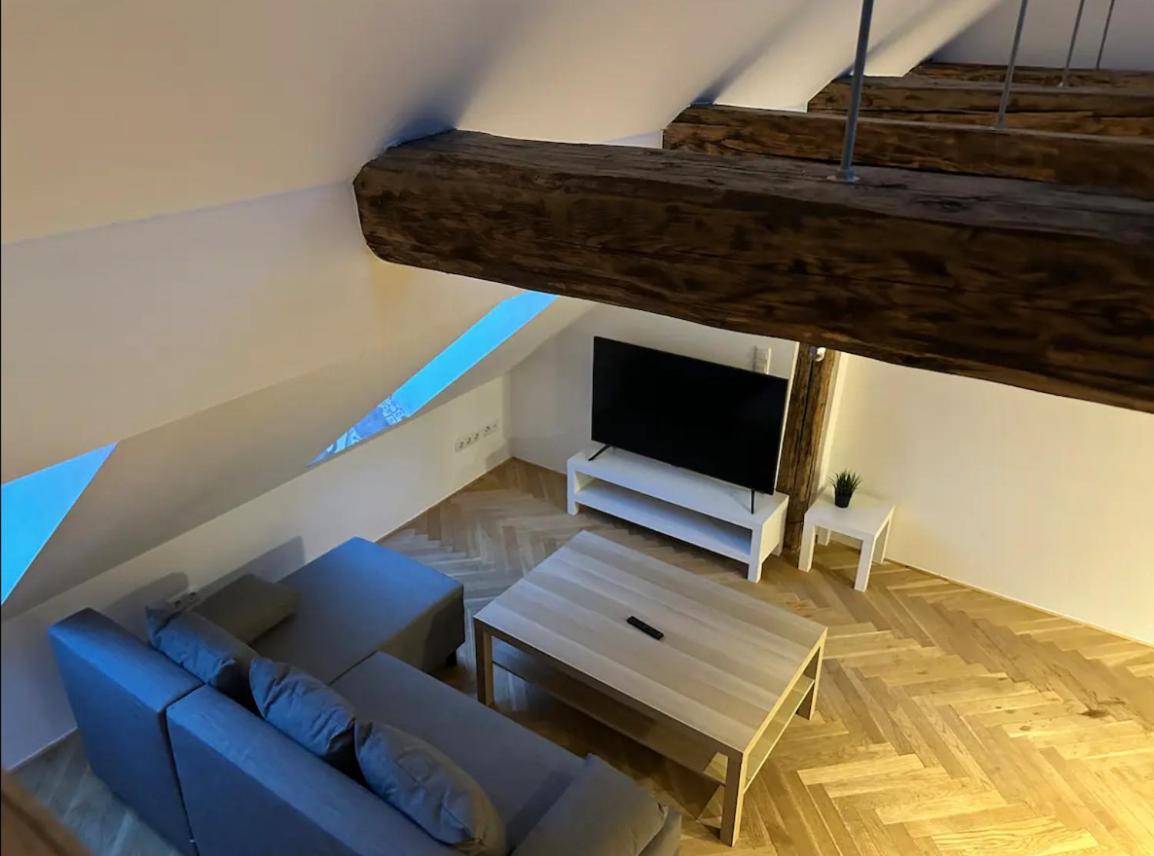 Exklusive Maisonetten Wohnung Mit Gartenzugang Аугсбург Экстерьер фото