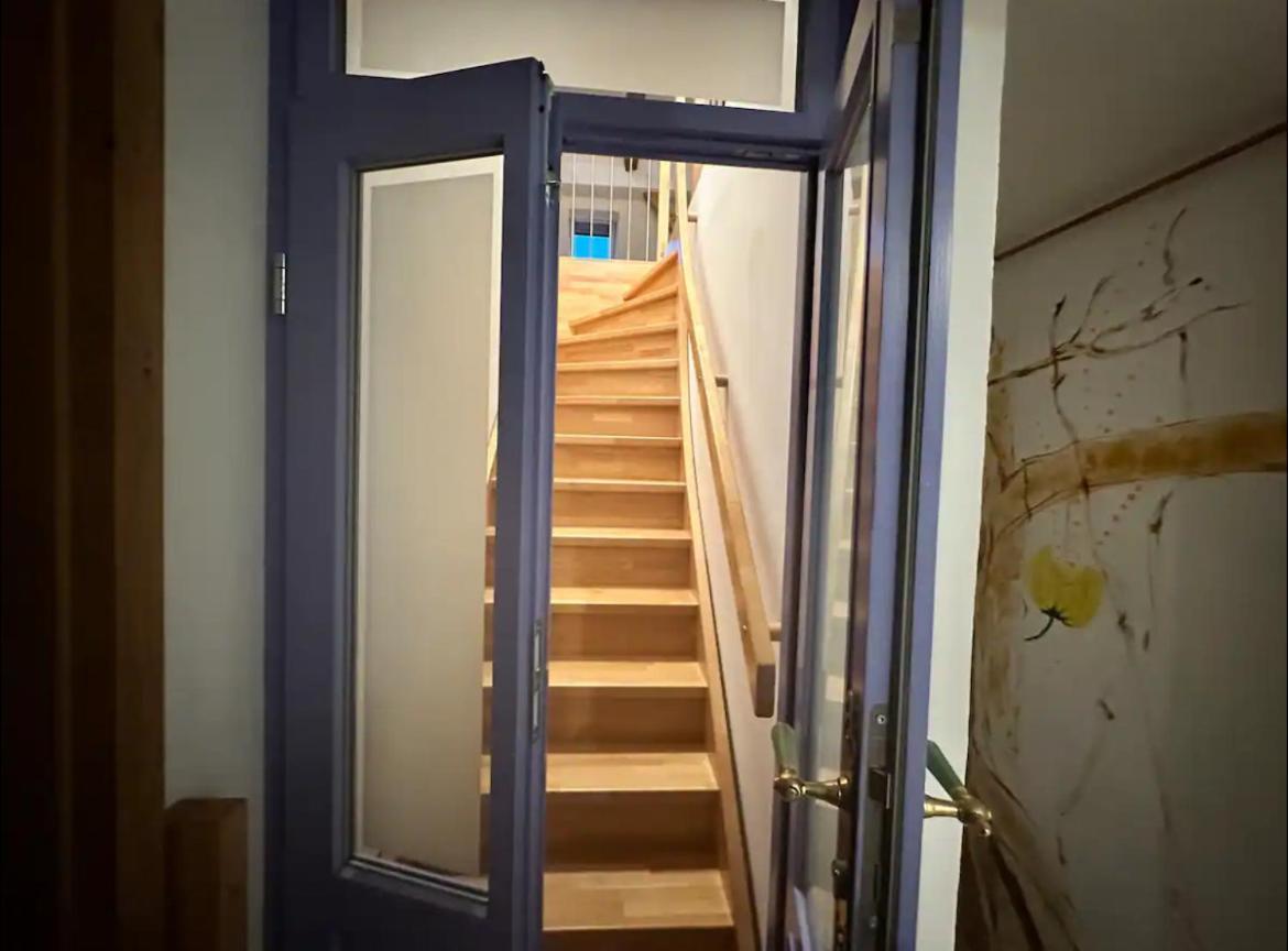 Exklusive Maisonetten Wohnung Mit Gartenzugang Аугсбург Экстерьер фото
